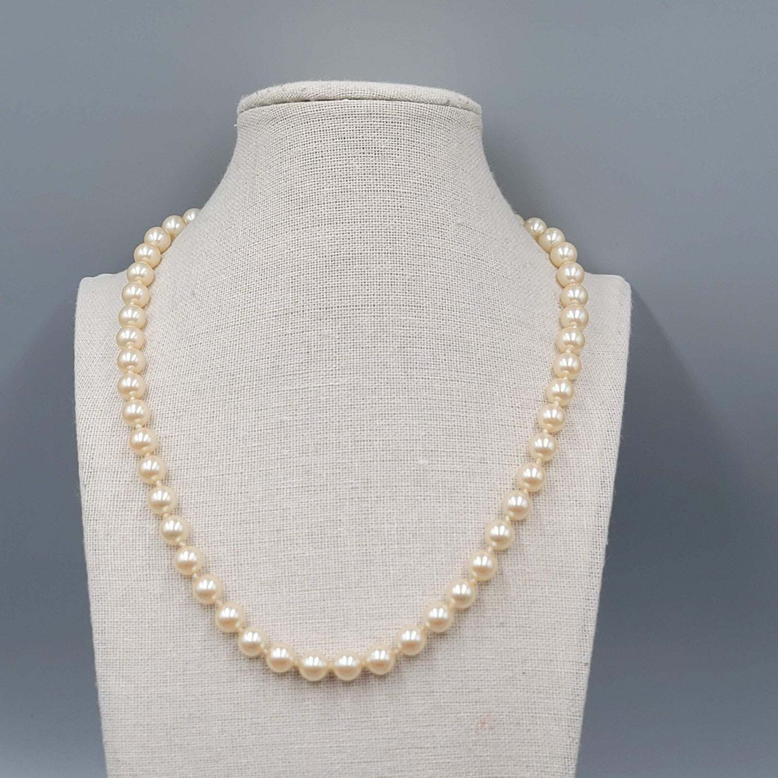 Vtg Glass Bead Necklace Imitation Pearl Hand Knotted Gold tone Filigree Clasp 8"