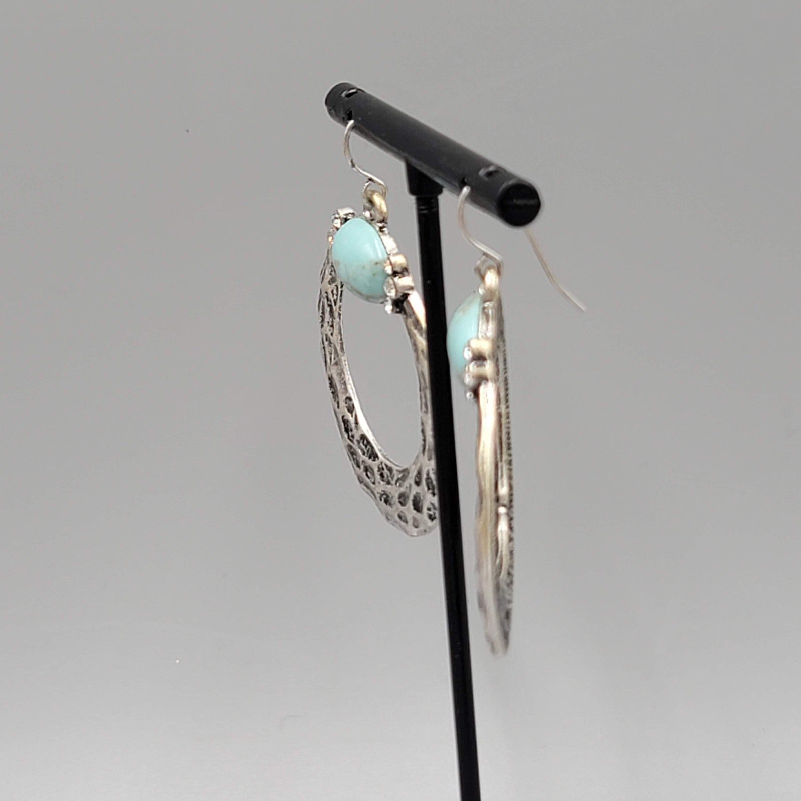 Boho Silver tone Pierced Earrings Oxidized Blue Accent Dangle 1.75"
