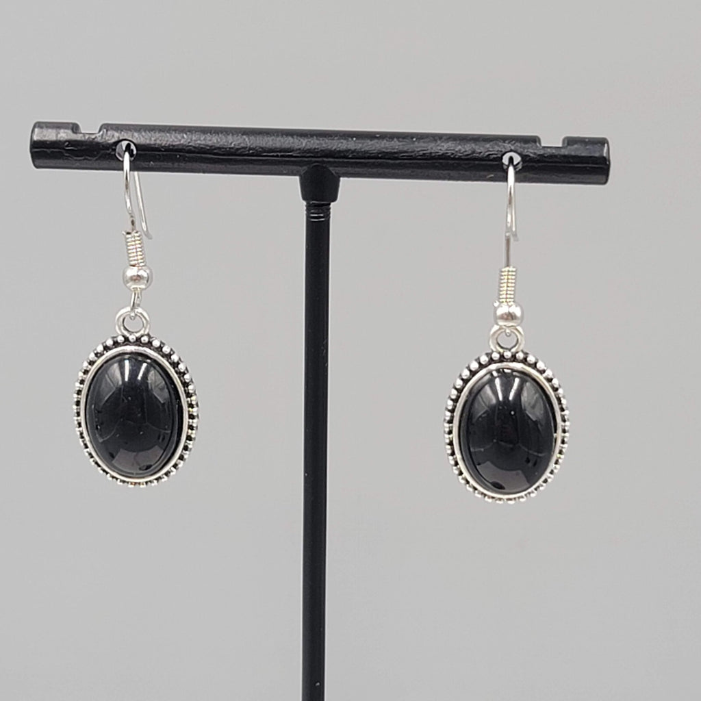 Pierced Earrings Silver tone Oval Black Cabochon Dangle 3/4"