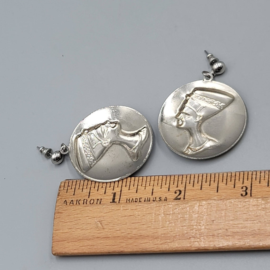Vintage Egyptian Motif Pierced Earrings Silver tone Dangle Round 1.5 in
