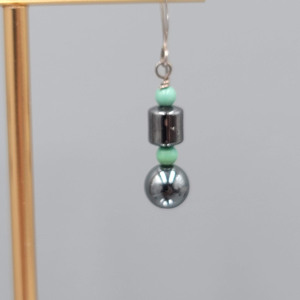 Hematite Bead Pierced Earrings Silver tone Dangle 1 in