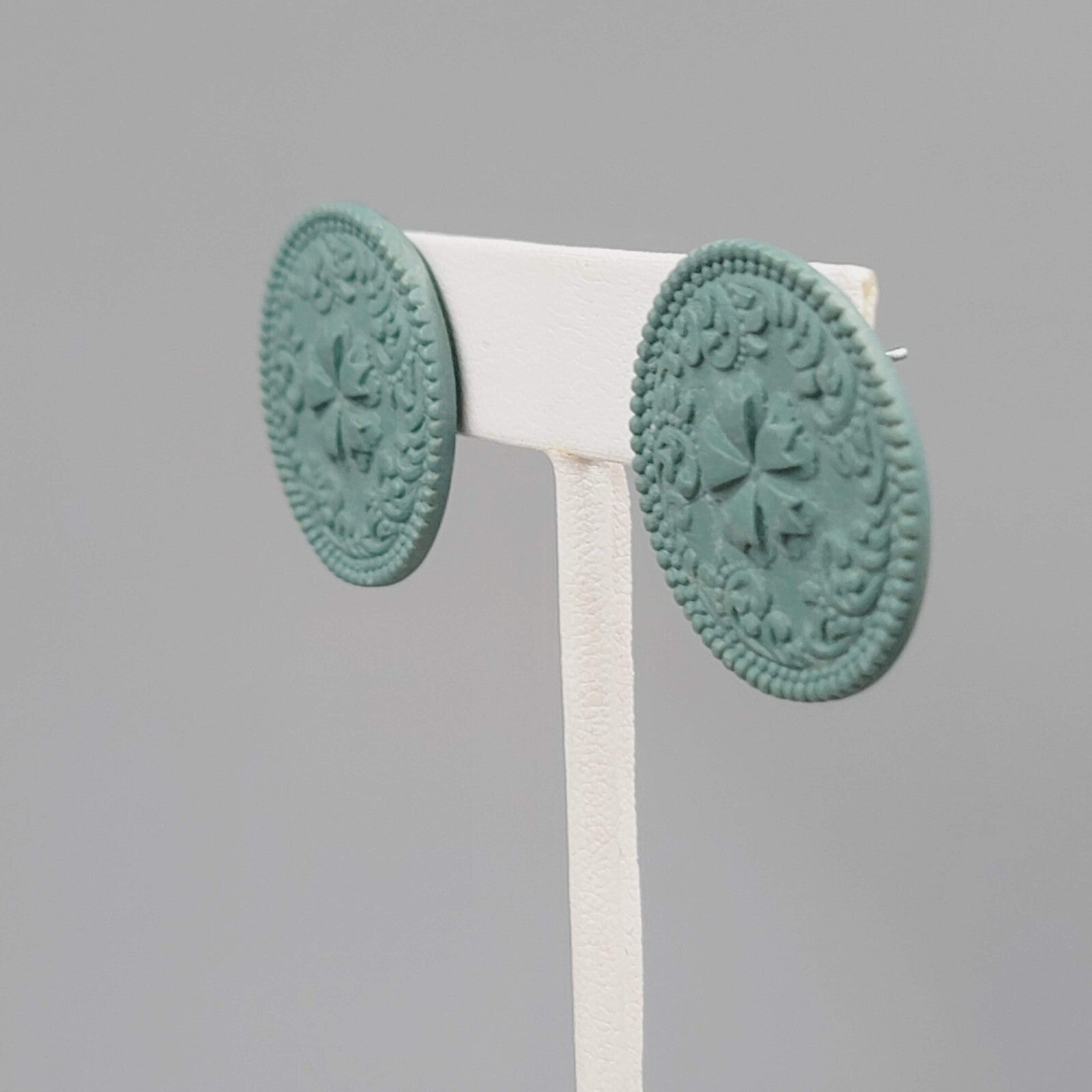 Vintage Embossed Pierced Earrings Green-Blue Round 1"