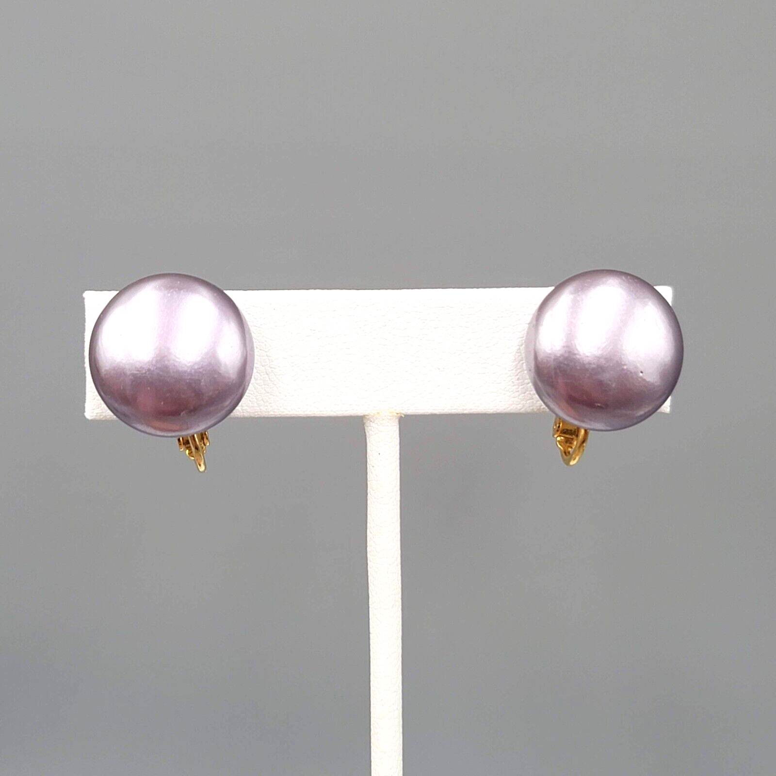 Vintage Purple Satin Round Clip on Earrings Gold tone 3/4"