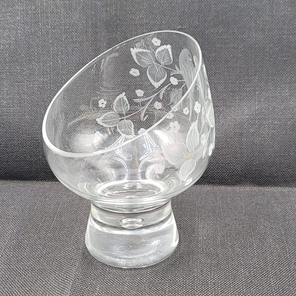 Wendell August Forge Hand Etched Bird Angled Snifter Glass Signed D.King