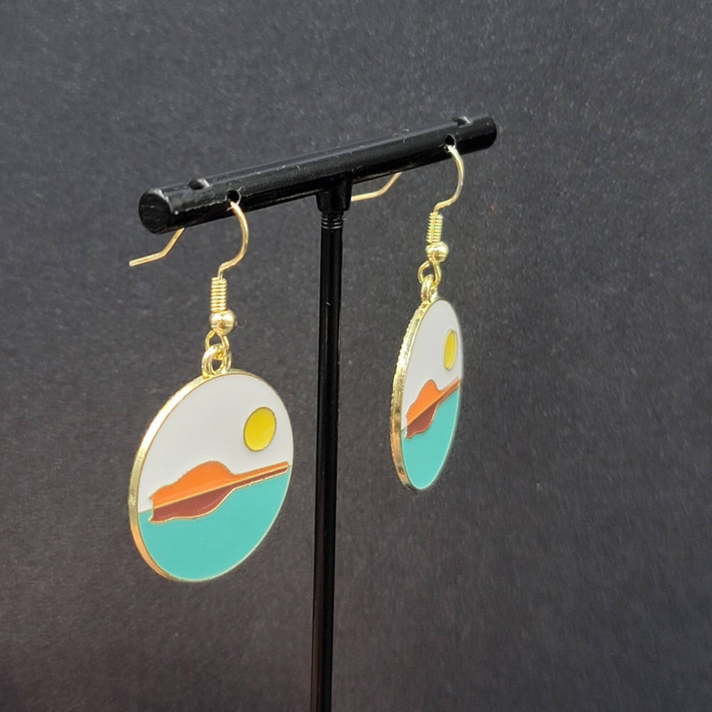 Island Kitty Cat Pierced Earrings Japanese Style Art Gold tone Round Dangle 1"