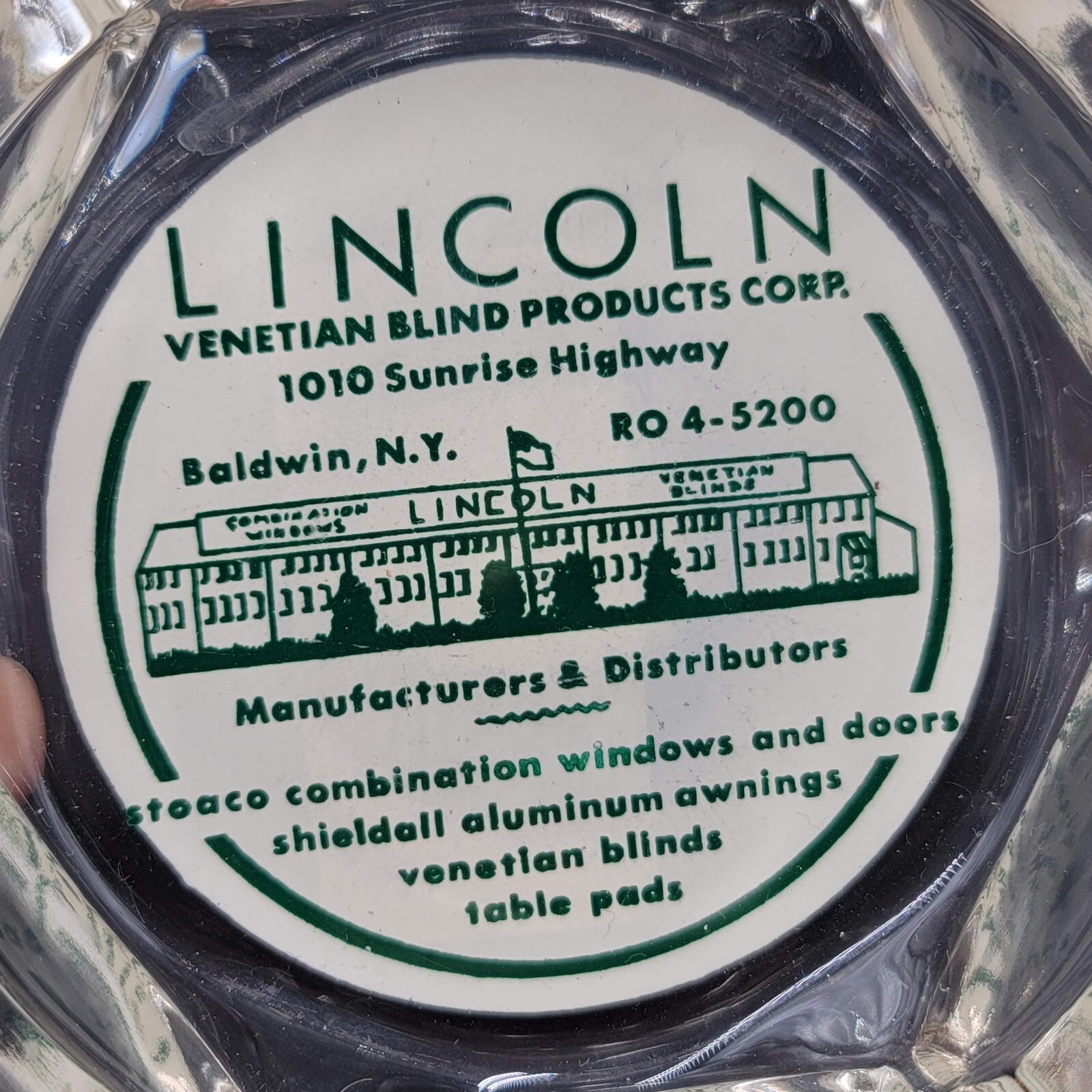 Vintage Advertising Glass Ashtray Lincoln Venetian Blinds Baldwin New York