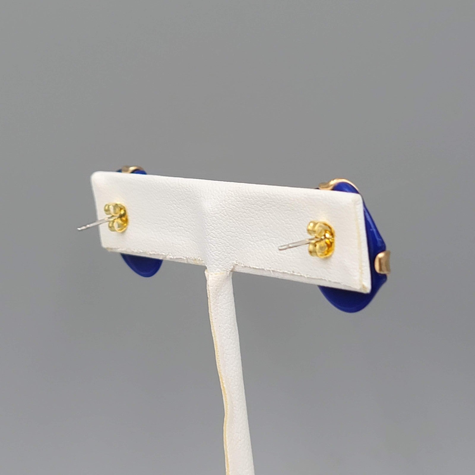 Vintage Blue Oval Pierced Earrings Gold tone Drop 3/4"
