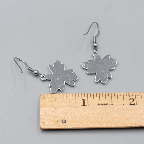 Christmas Flower Pierced Earrings Silver tone Dangle Poinsettia 3/4"