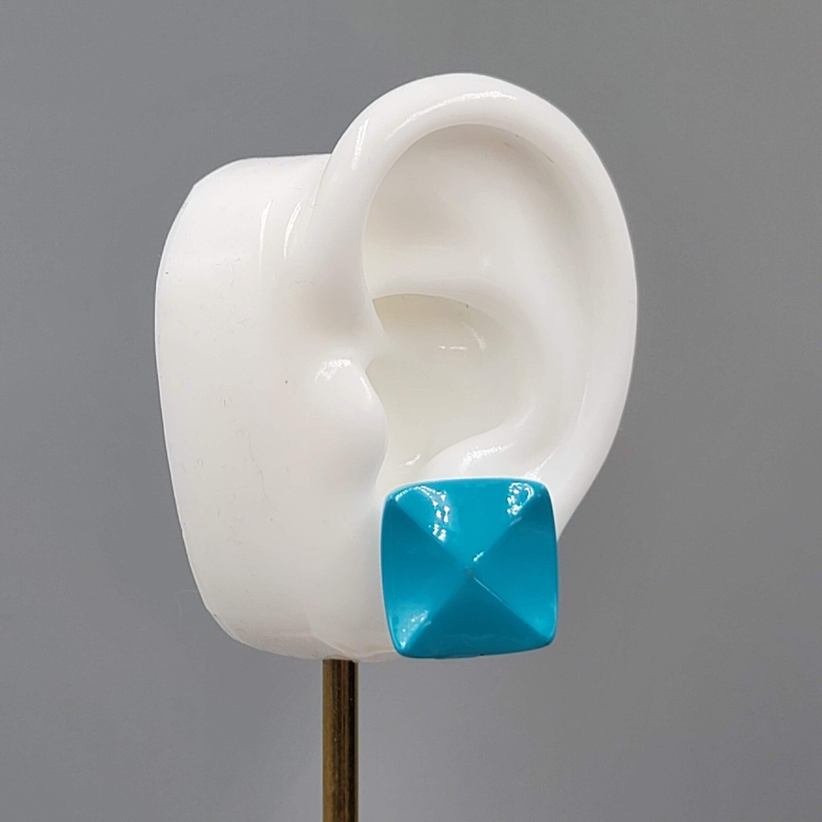 Vintage Blue Beveled Square Pierced Earrings 3/4"