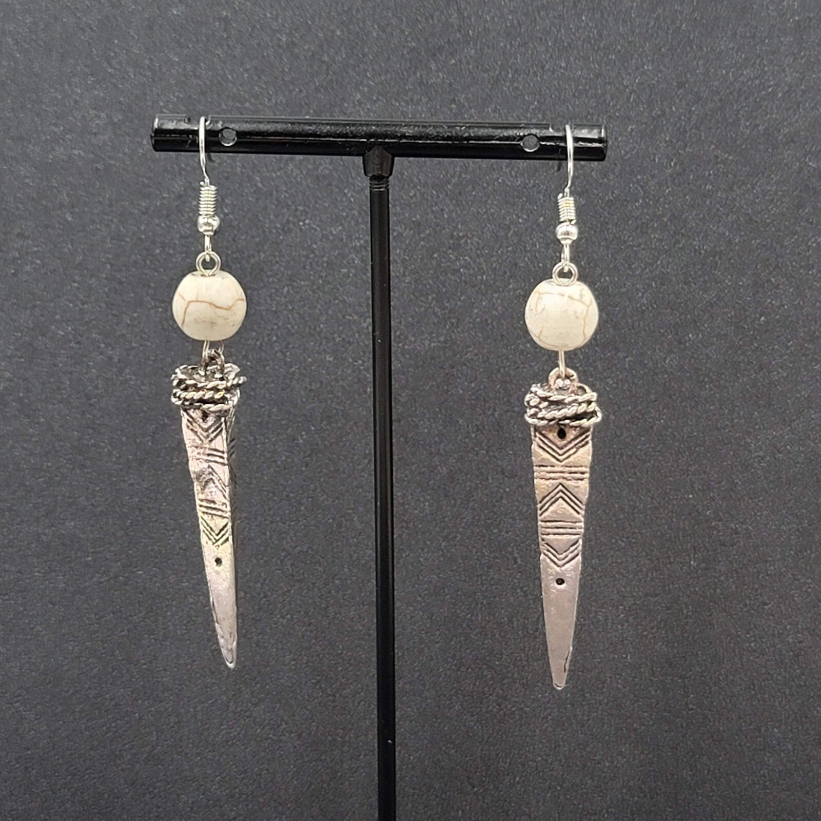 Pierced Earrings Silver tone White Stone Bead Dangle Spike 2.25"