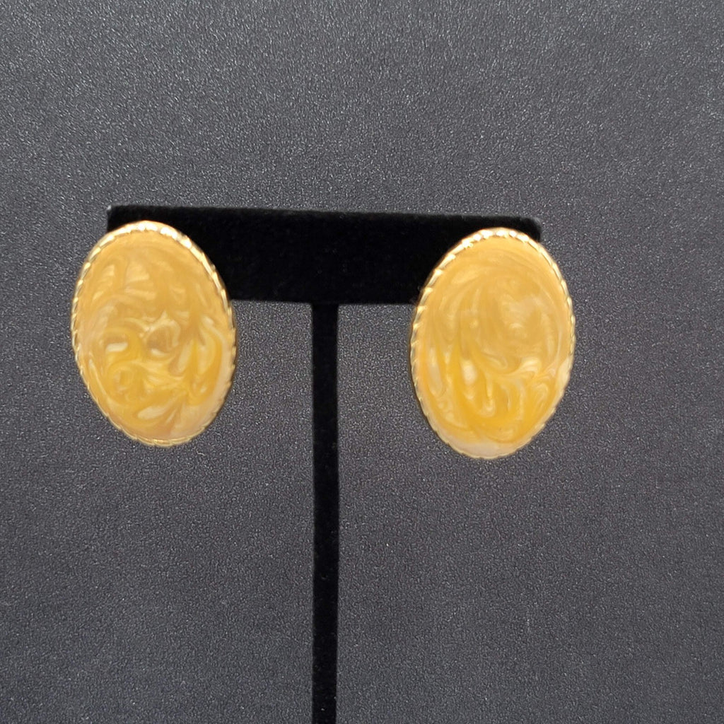 Vintage Pierced Earrings Gold tone Peach Enamel Swirl Large Oval Drop 1.5"