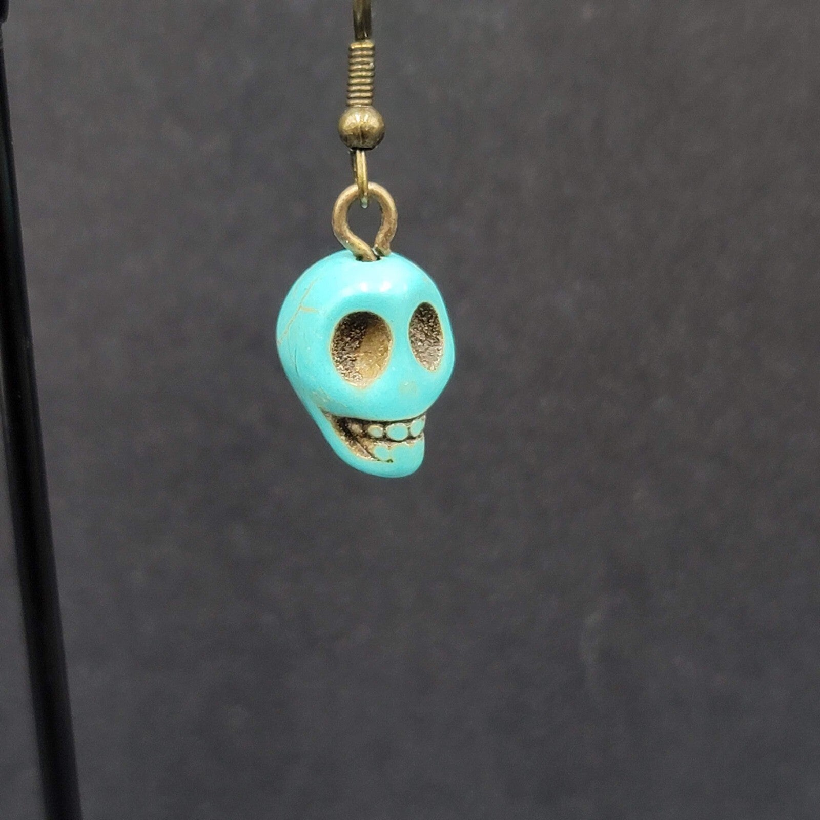 Skull Pierced Earrings Blue Howlite Stone Bead Dangle 3/4"