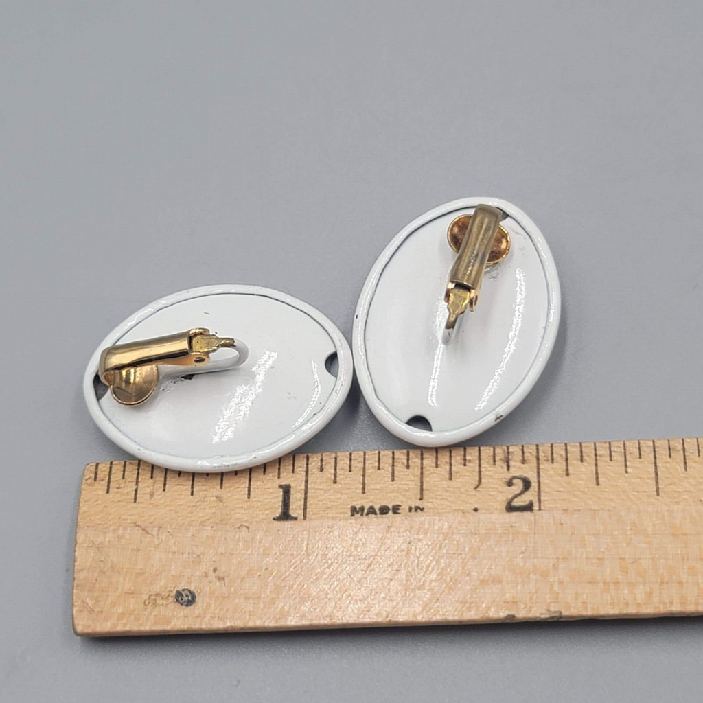 Vintage White Enamel Oval Clip on Earrings Drop MCM 1 1/8"