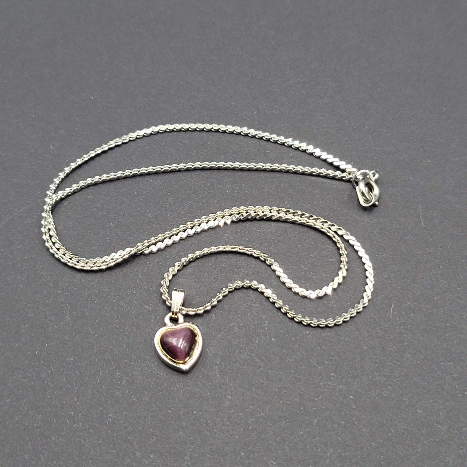 Purple Cats Eye Stone Heart Pendant Necklace Silver tone Serpentine Chain 18"