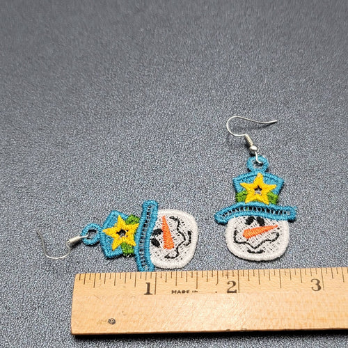 Christmas Pierced Earrings Threaded Snowman Dangle 1.5"