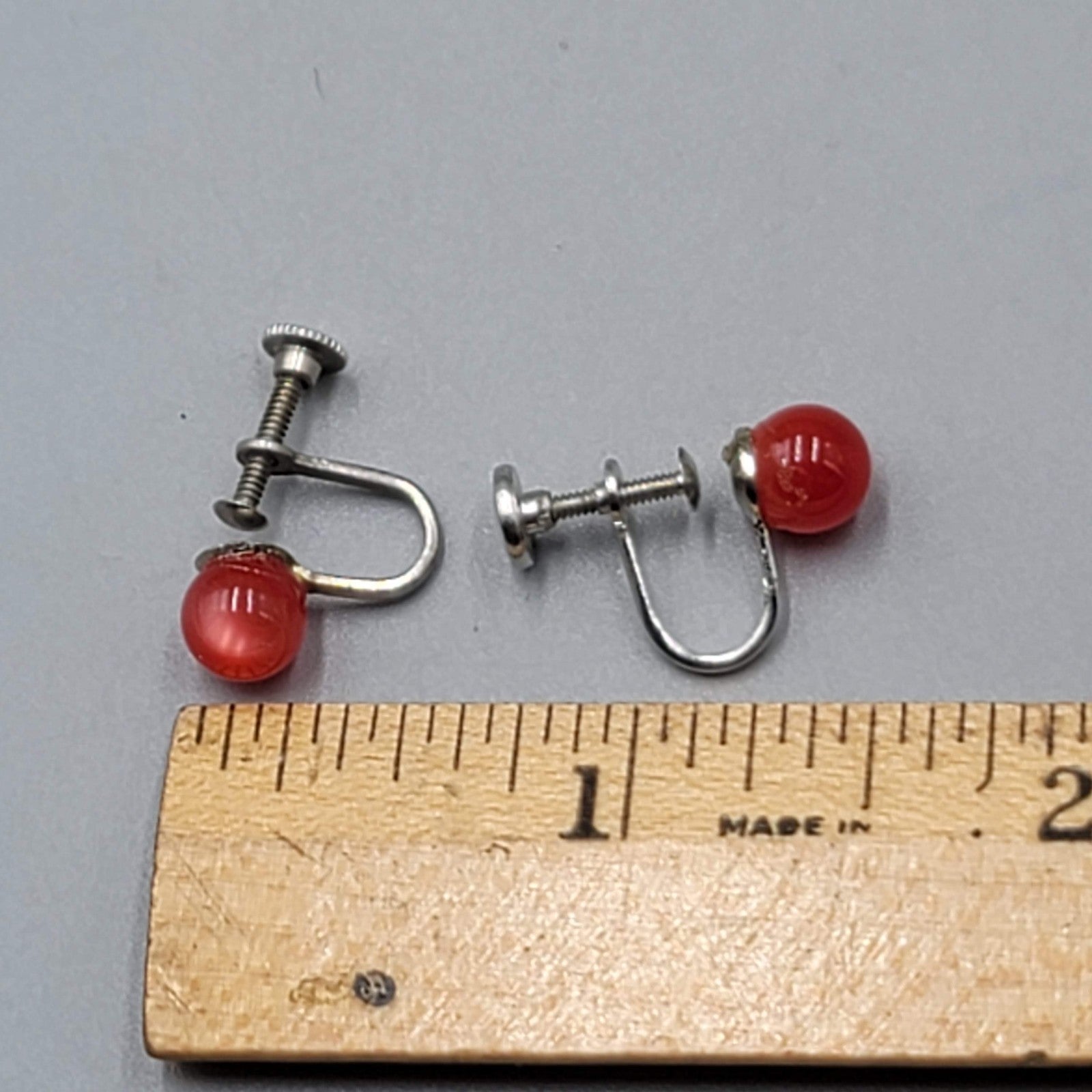Vintage Red Moon Glow Stud Clip on Earrings Silver tone Screw Back 1/4"