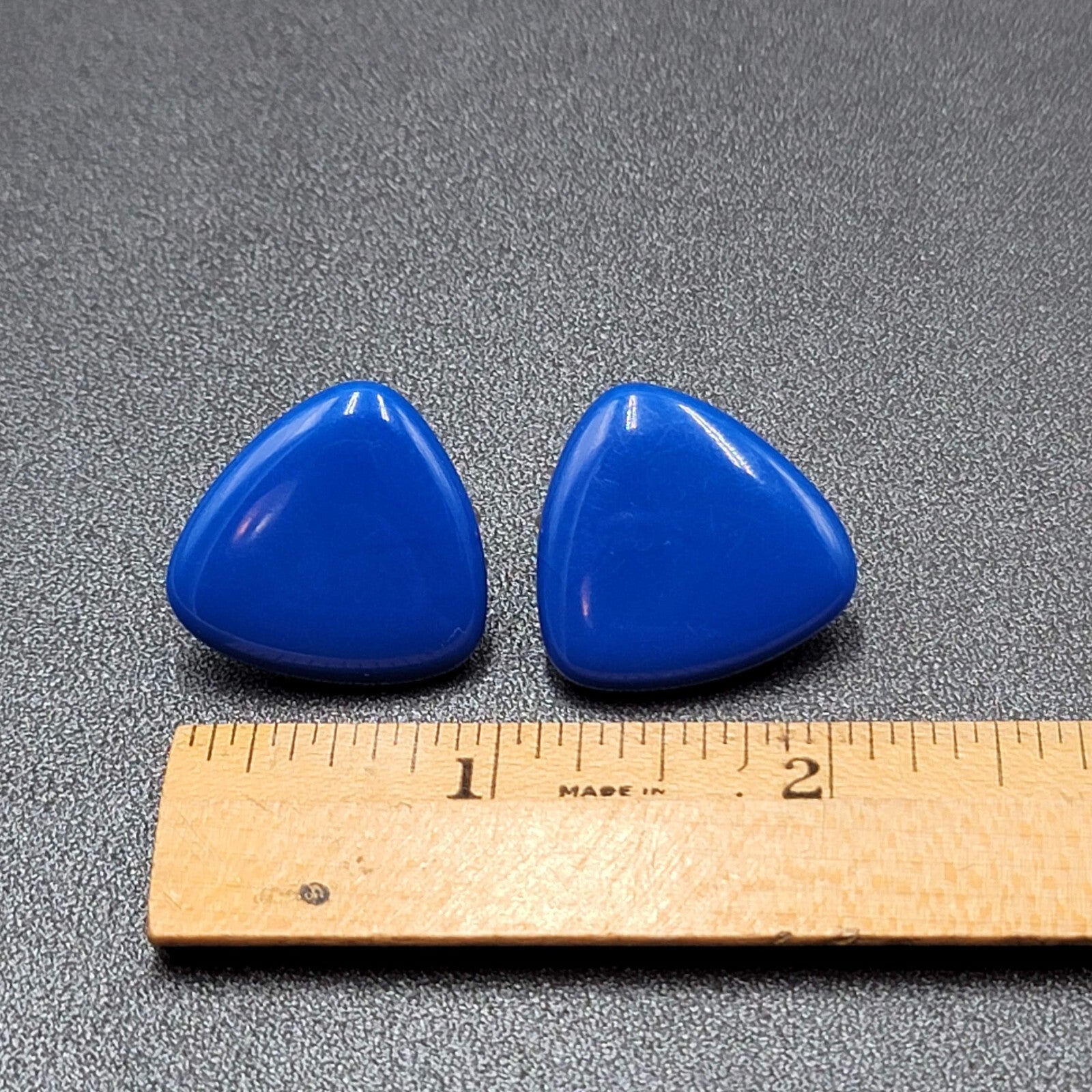 Vintage Clip on Earrings Blue Acrylic Rounded Triangles 1"