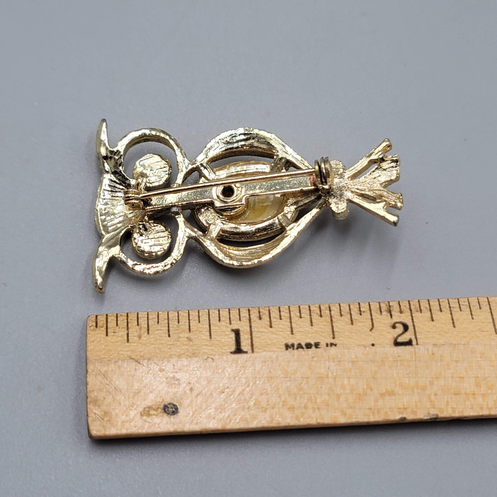 Vintage Owl Brooch Belly With Google Eyes Pin Gold tone 2"