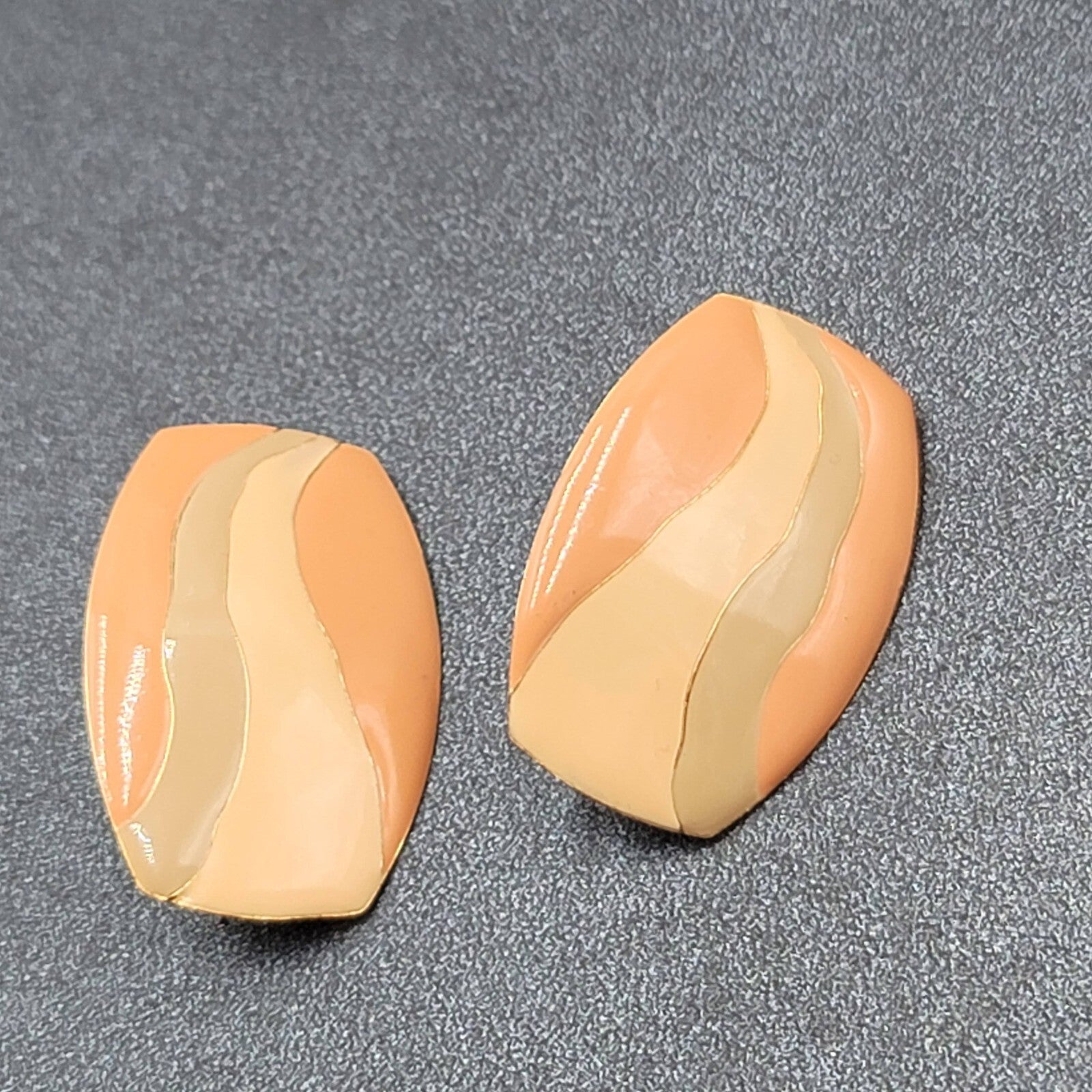 Vintage Pierced Earrings Peach Tan Gray Enamel Rectangle Drop 1 3/8"