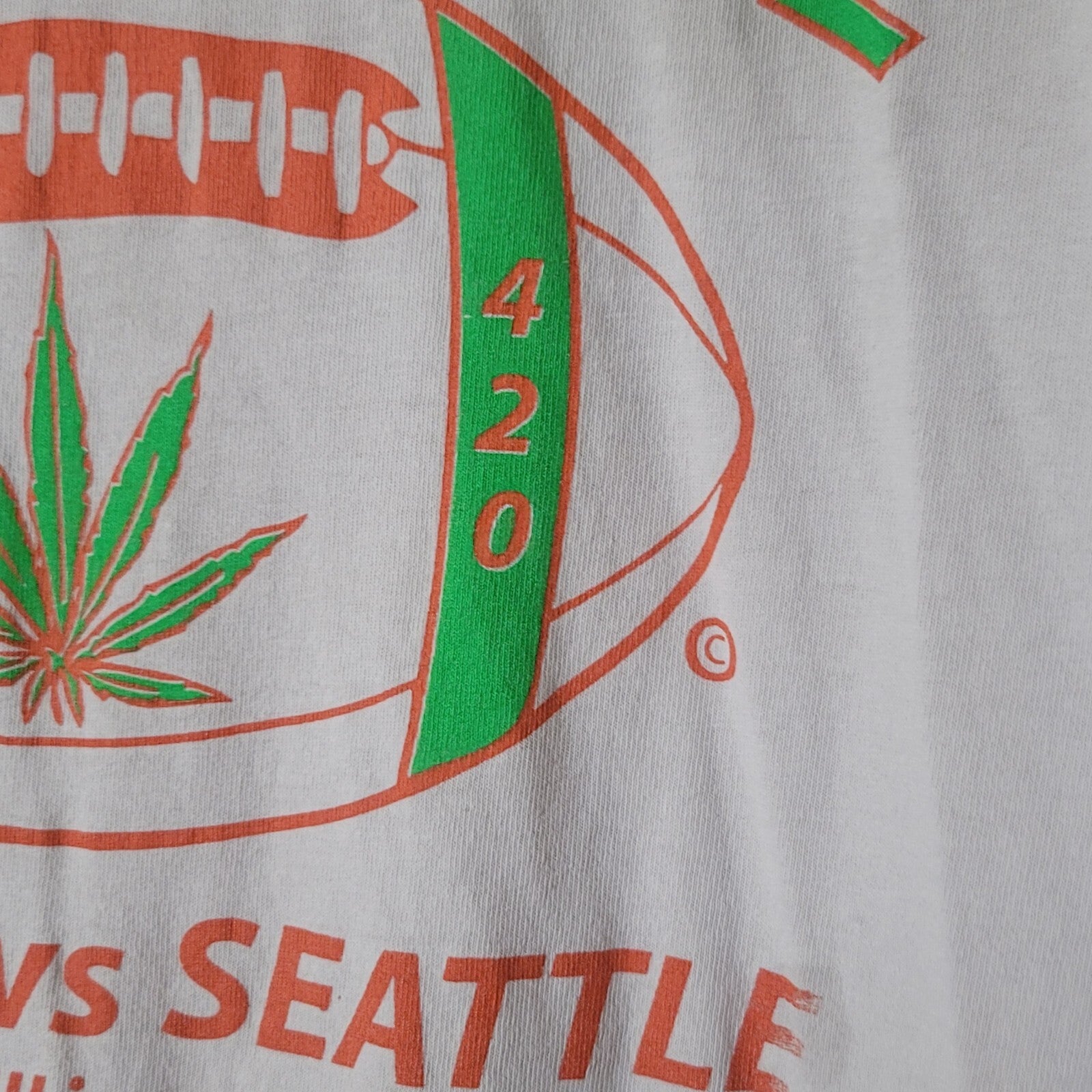2012 T Shirt Sz L Denver vs Seattle 420 Super Bowl High High is Your City