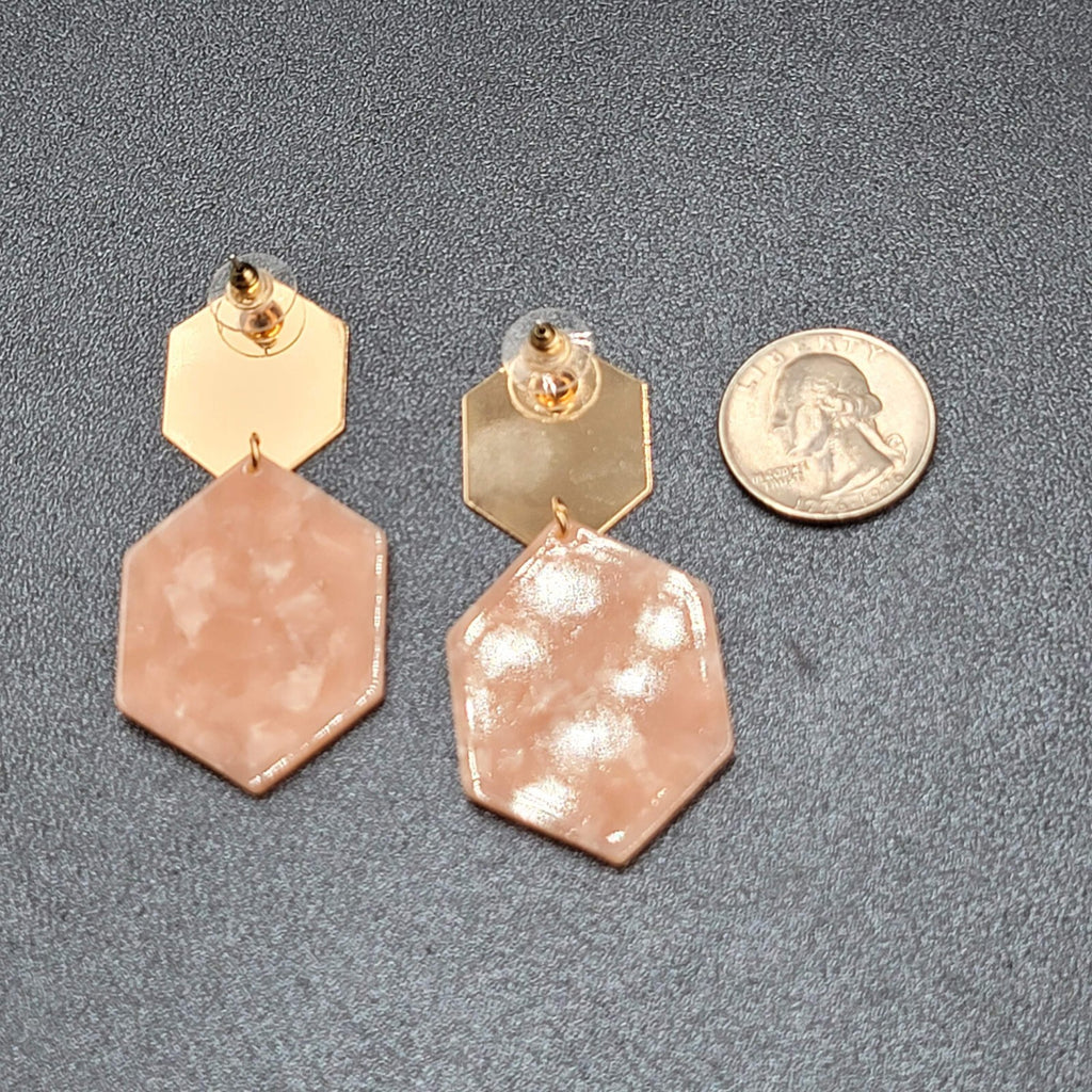Pierced Earrings Gold tone Pink Resin Geometric Dangle 2.5"