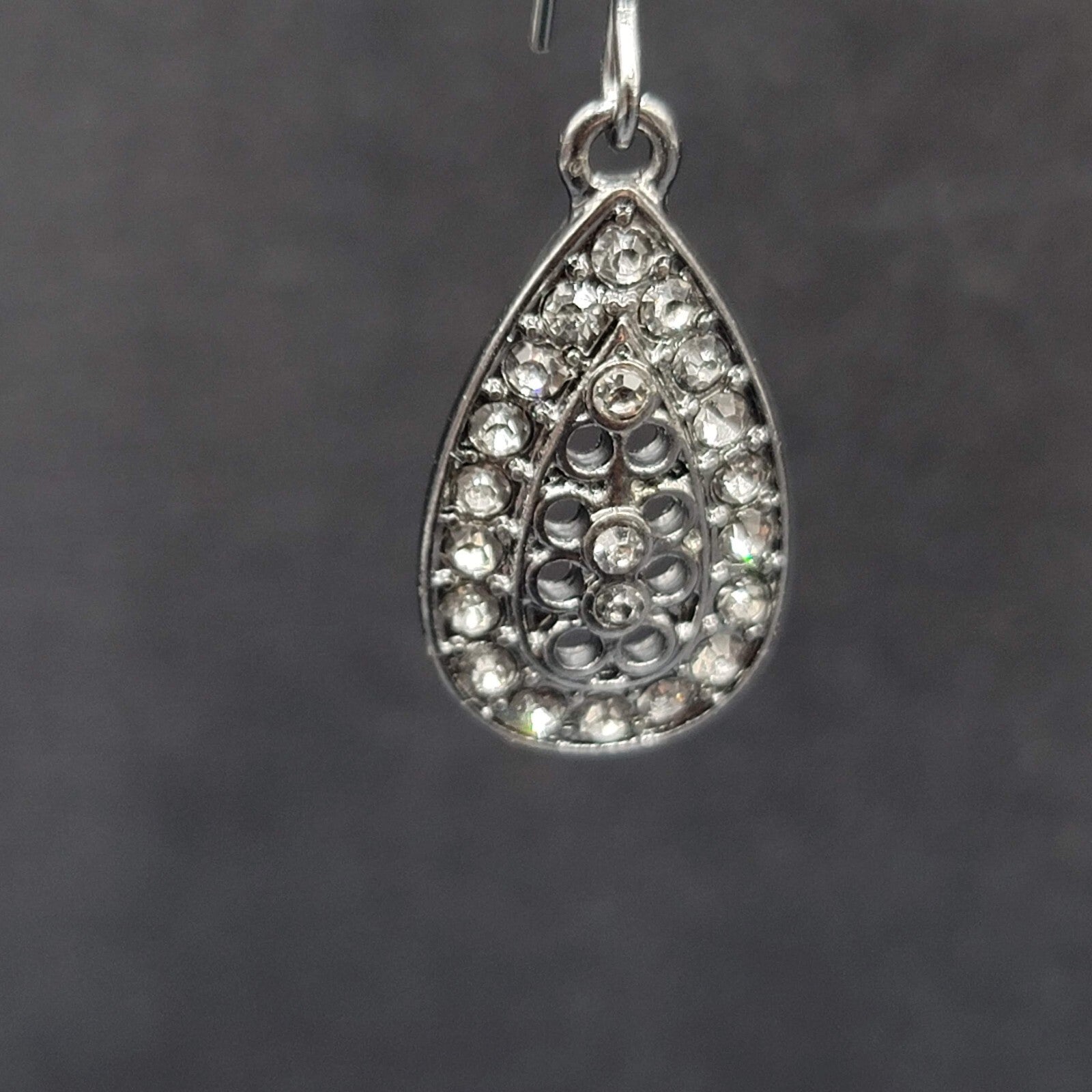 Pierced Earrings Gun Metal Gray Rhinestone Teardrop Sparkly! 2.25"
