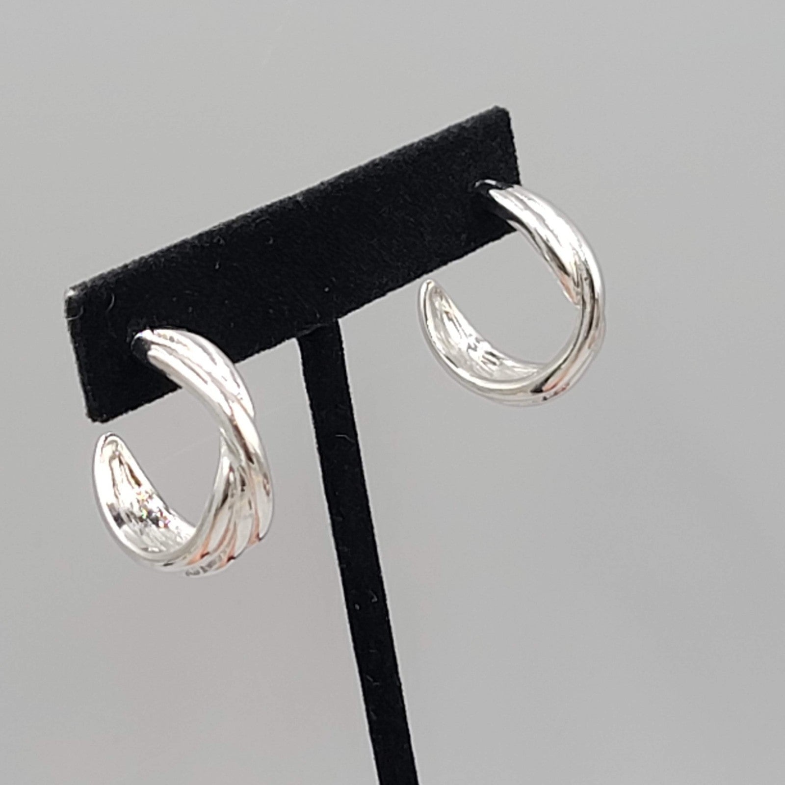 Twist Hoops Pierced Earrings Silver tone Dangle 1"