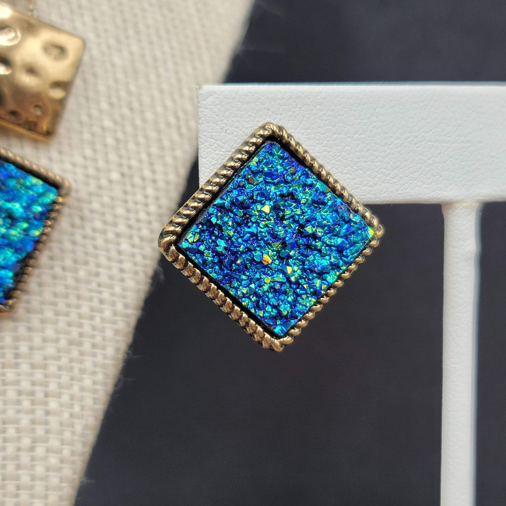 Blue Druzy Necklace Pierced Earrings Jewelry Set Glitter Gold tone 17"-20"