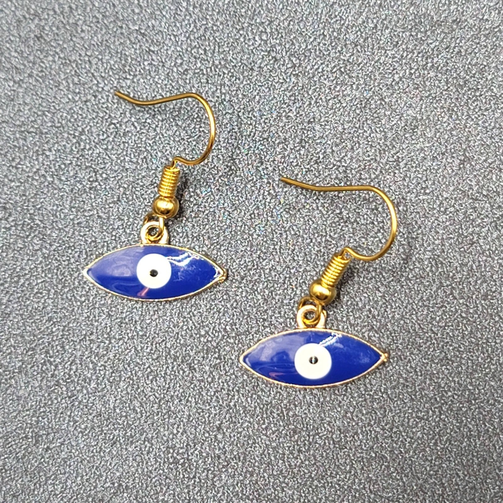 Pierced Earrings Gold tone Enamel Evil Eye Dangle 1/2"