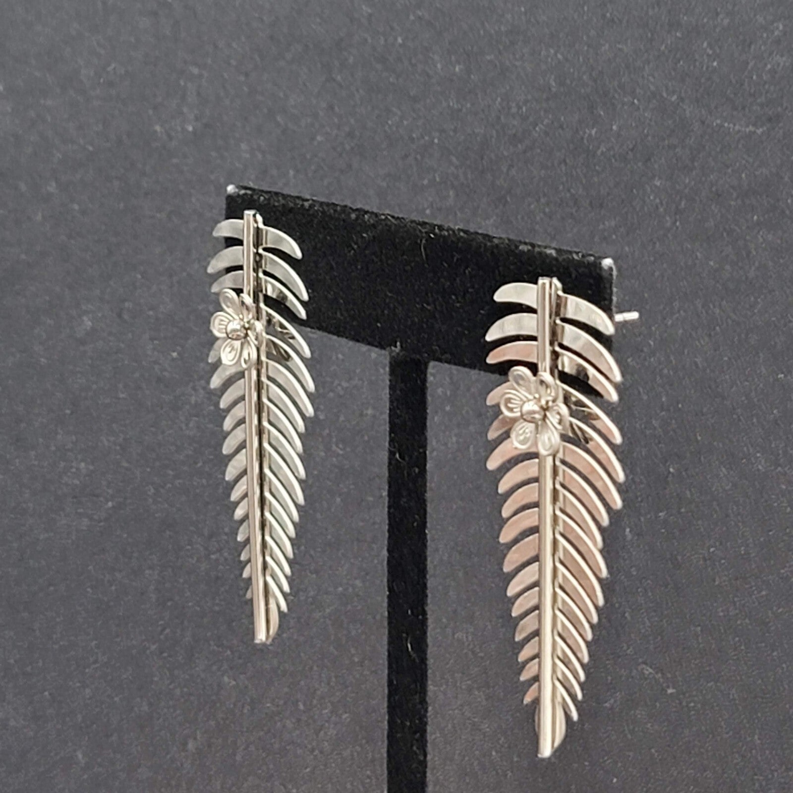 Pierced Earrings Long Silver tone Leaf Flower Drop 2"