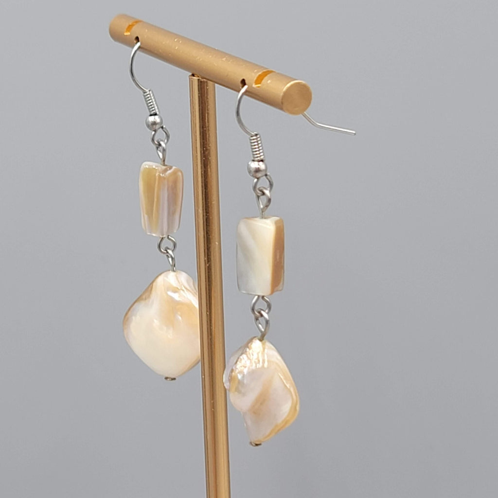 Real Shell Pierced Earrings Silver tone Dangle 1.5"