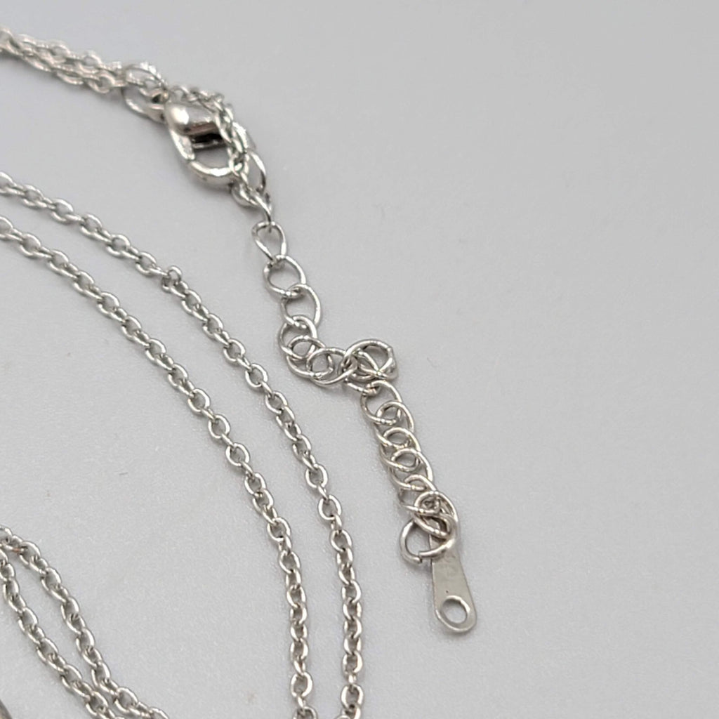 Rhinestone Flip Flop Sandel Necklace Silver tone 16"-18"