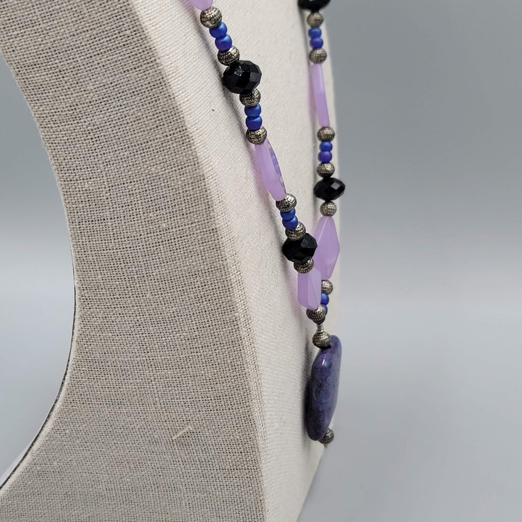 Purple Bead Pendant NecklaceSilver tone Black Beads  22"