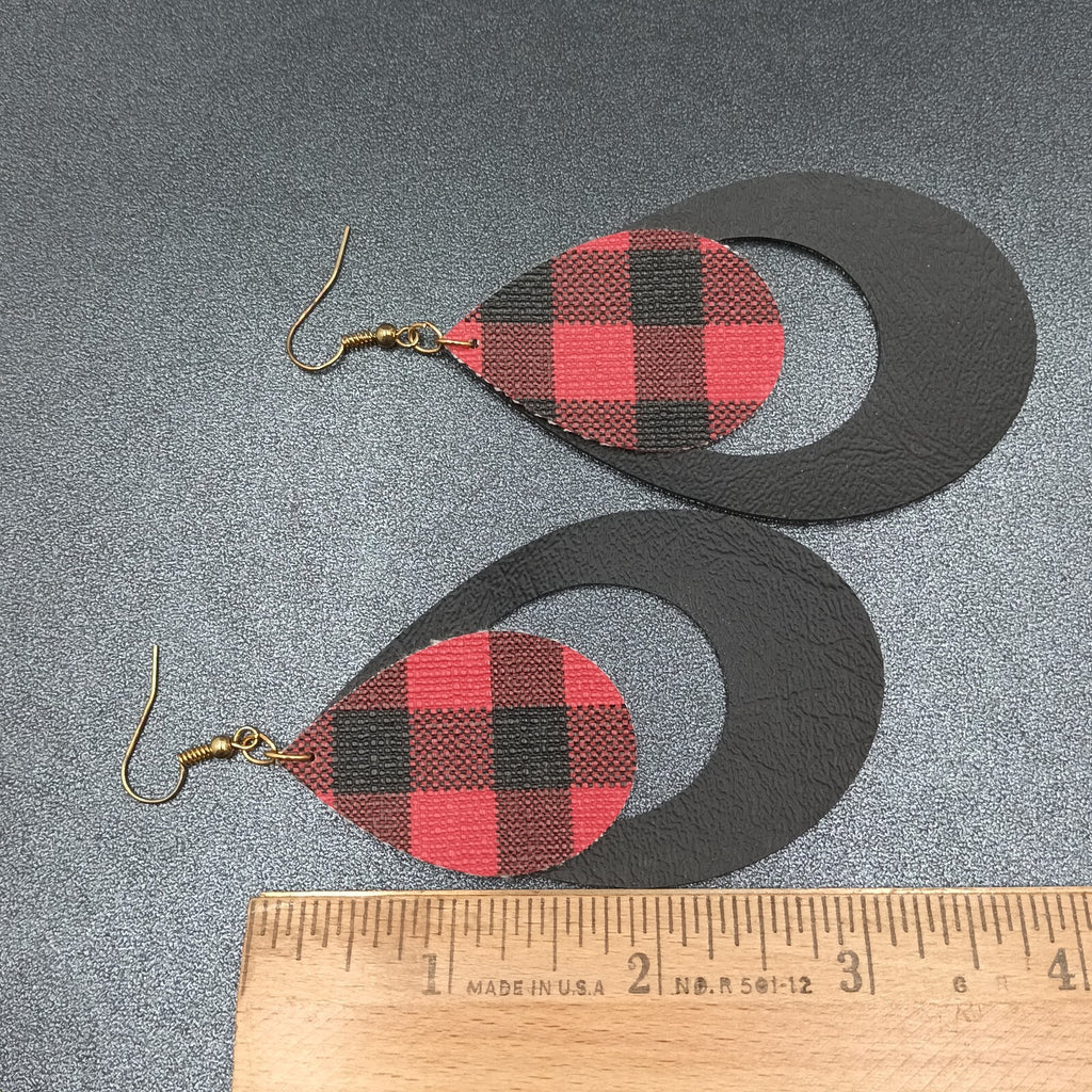 Pierced Earrings Red Black Plaid Faux Leather Teardrop Dangle 3 1/8"