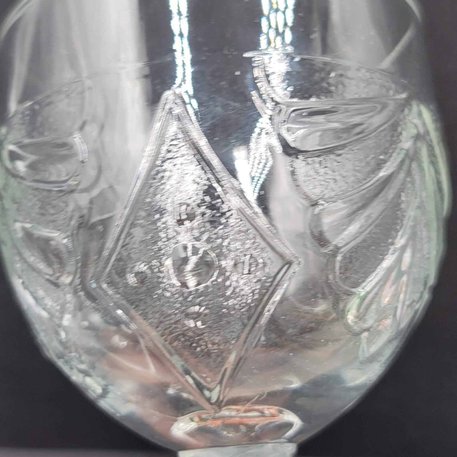 Martha Stewart Everyday McKee Repro Shell Diamond Pattern Glass Goblet 6 3/8"