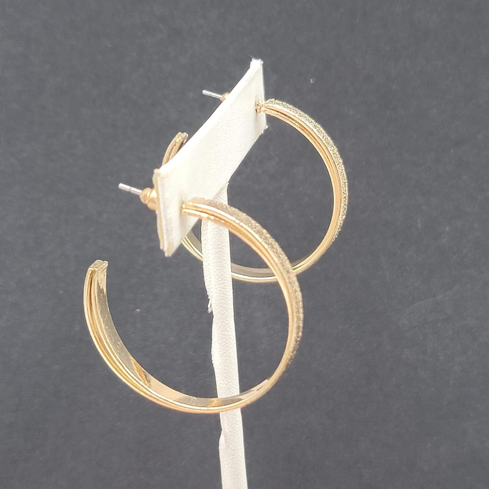 Pierced Earrings Gold tone Textured Double Hoops 1.5"