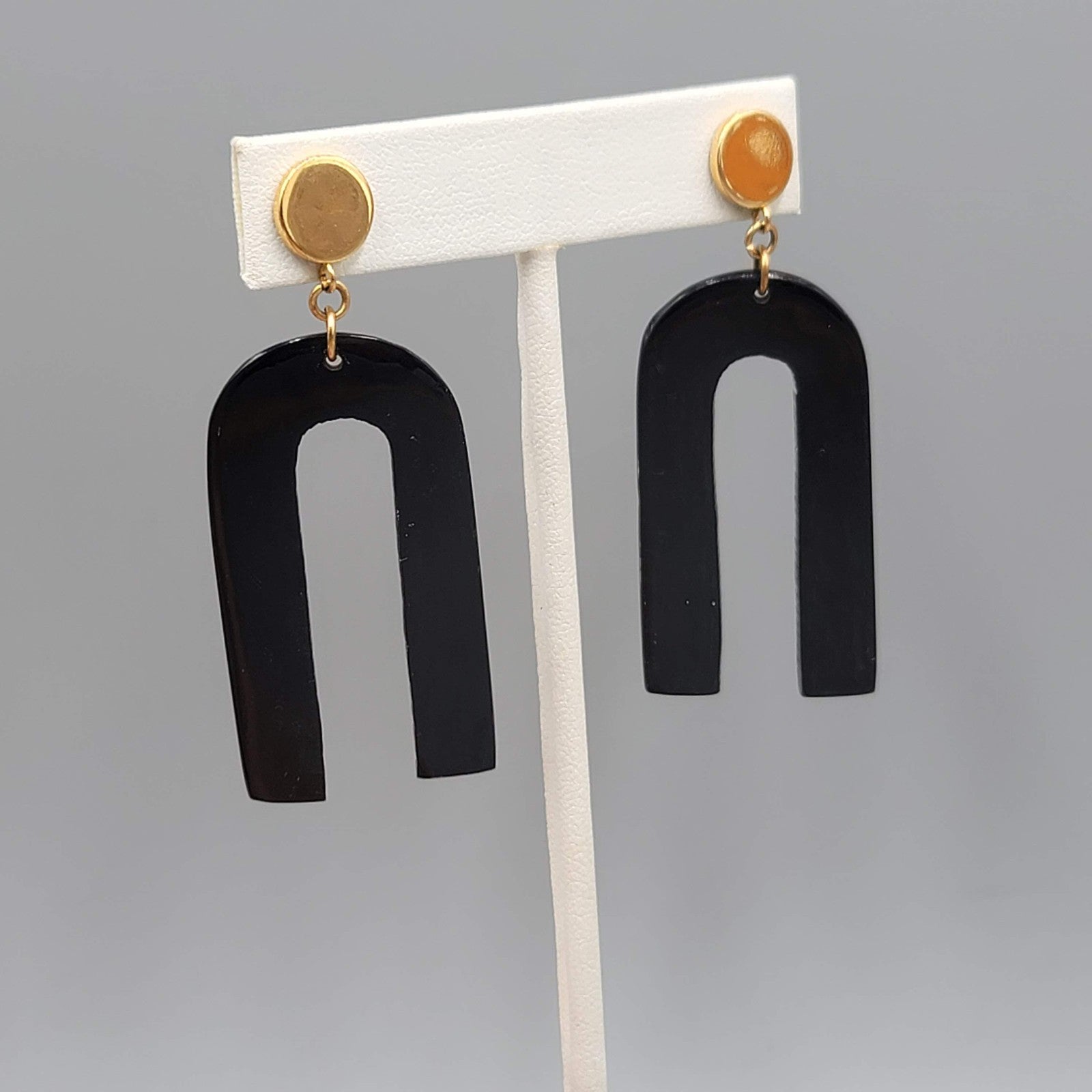 Carved Horn Statement Pierced Earrings Gold tone Dangle 2.5 in