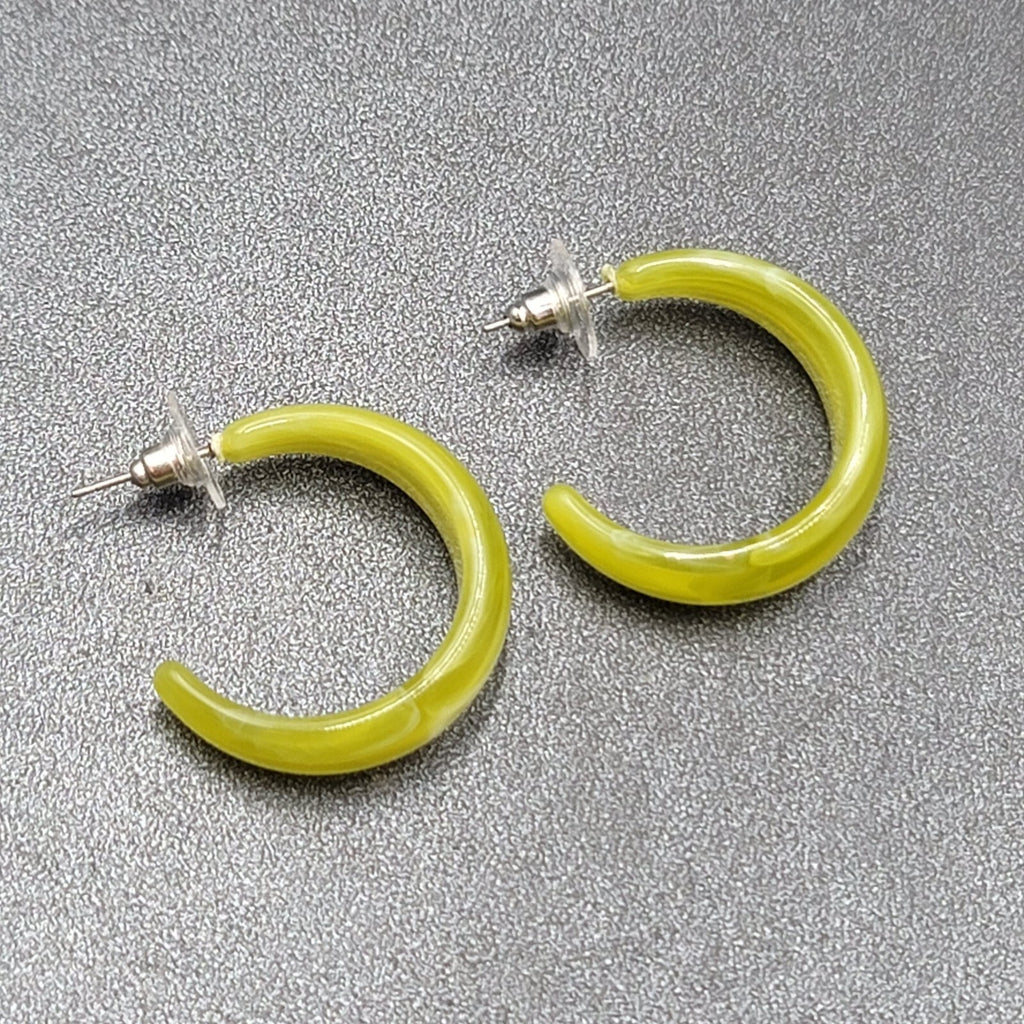 New Pierced Earrings Acrylic Green White Marble Pattern Hoops Lightweight 1.25"