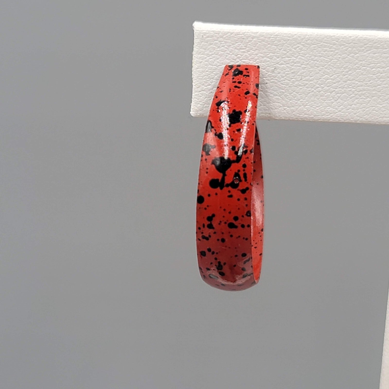 Vintage Red Black Splatter Enamel Hoops Pierced Earrings 1.25"