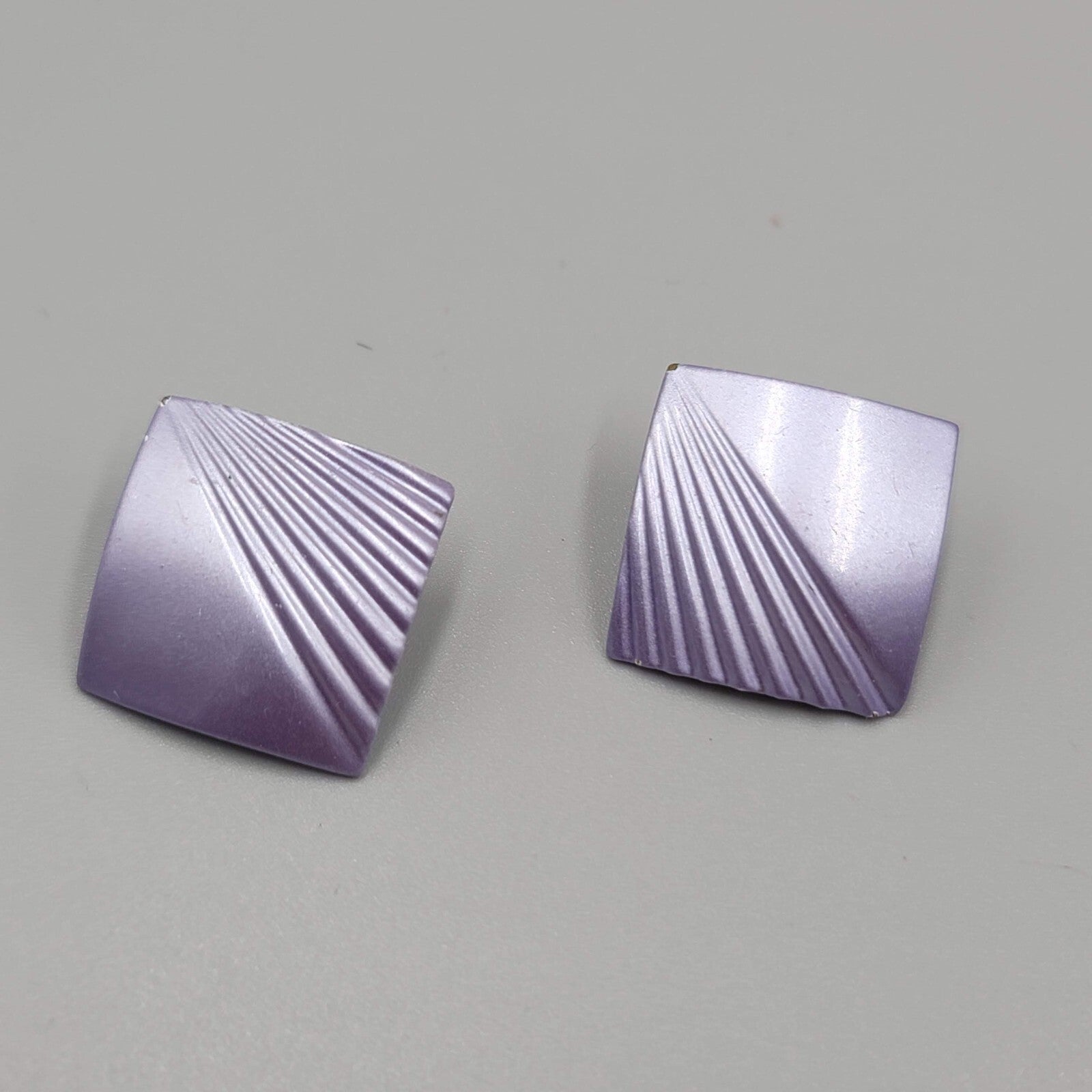 Vintage Pierced Earrings Satin Enamel Lavender Purple Square Drop 1"