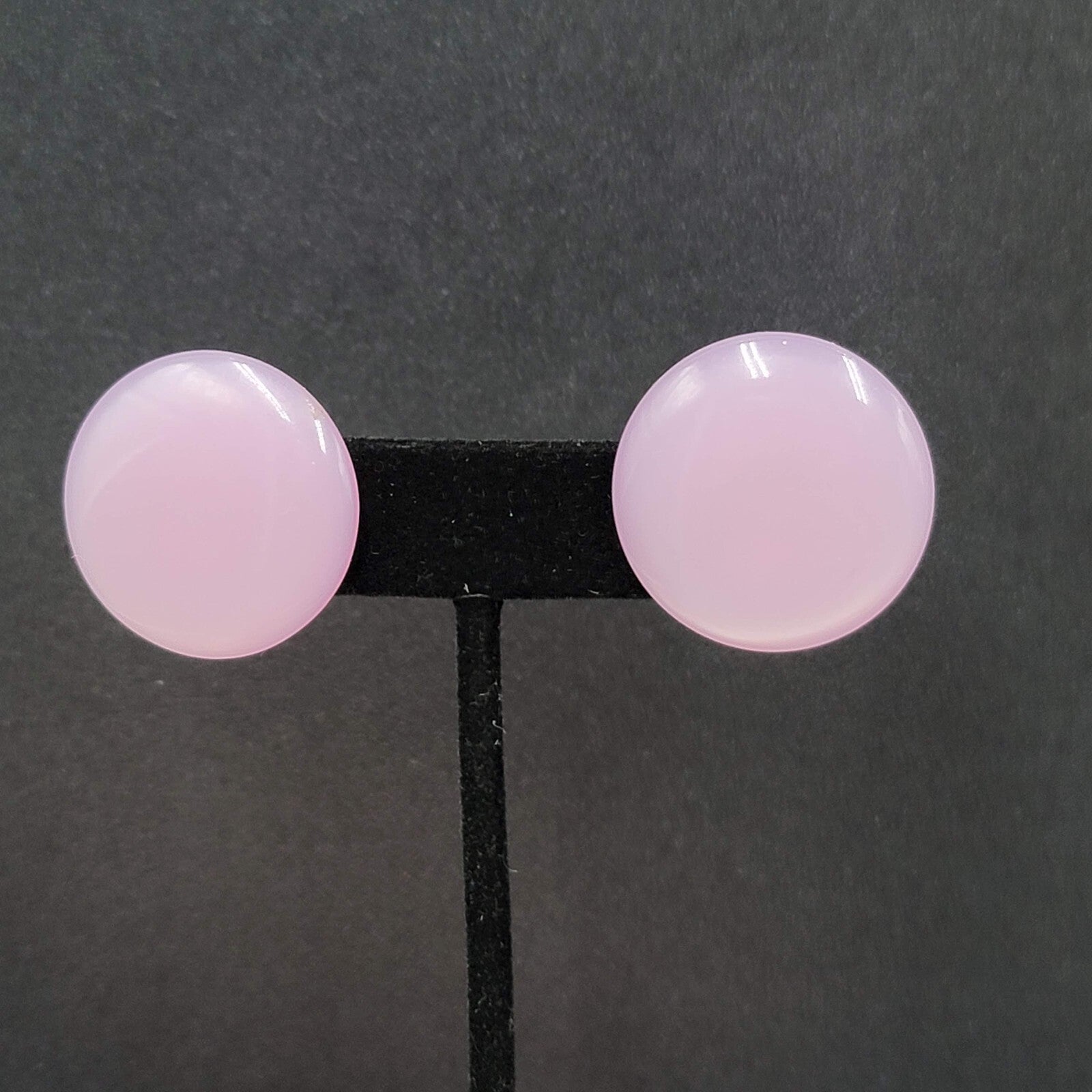 Vintage Clip on Earrings Screw Back Purple Lavender Lucite Round Disc 1"