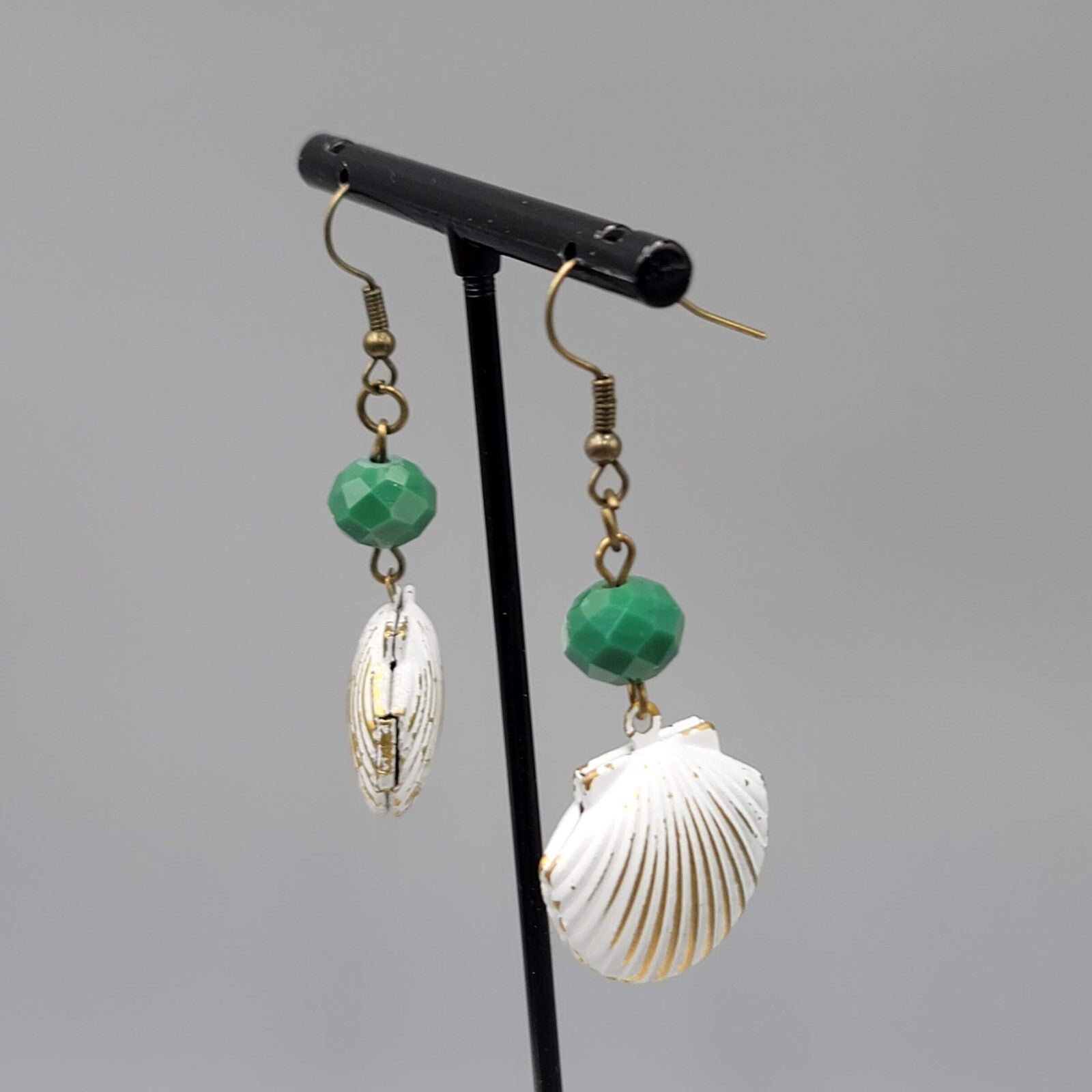 Pierced Earrings Bronze tone Green Bead Metal White Seashell Dangle 1 5/8"
