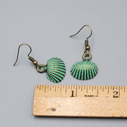 Clam Shell Beach Sea life Pierced Earrings Bronze tone Green wash Dangle 5/8"