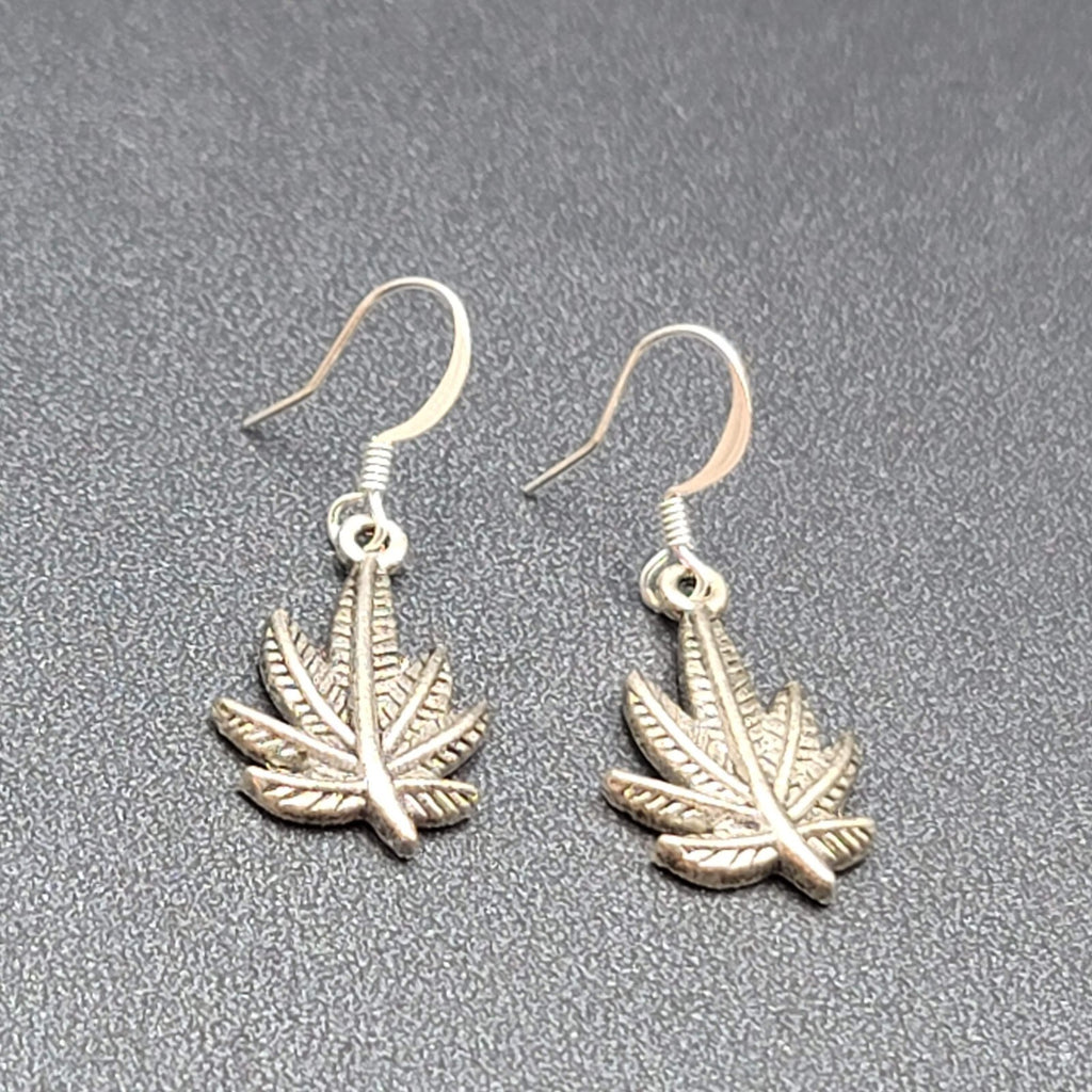 Pierced Earrings Silver tone Marijuana Pot Leaf Dangle 7/8"