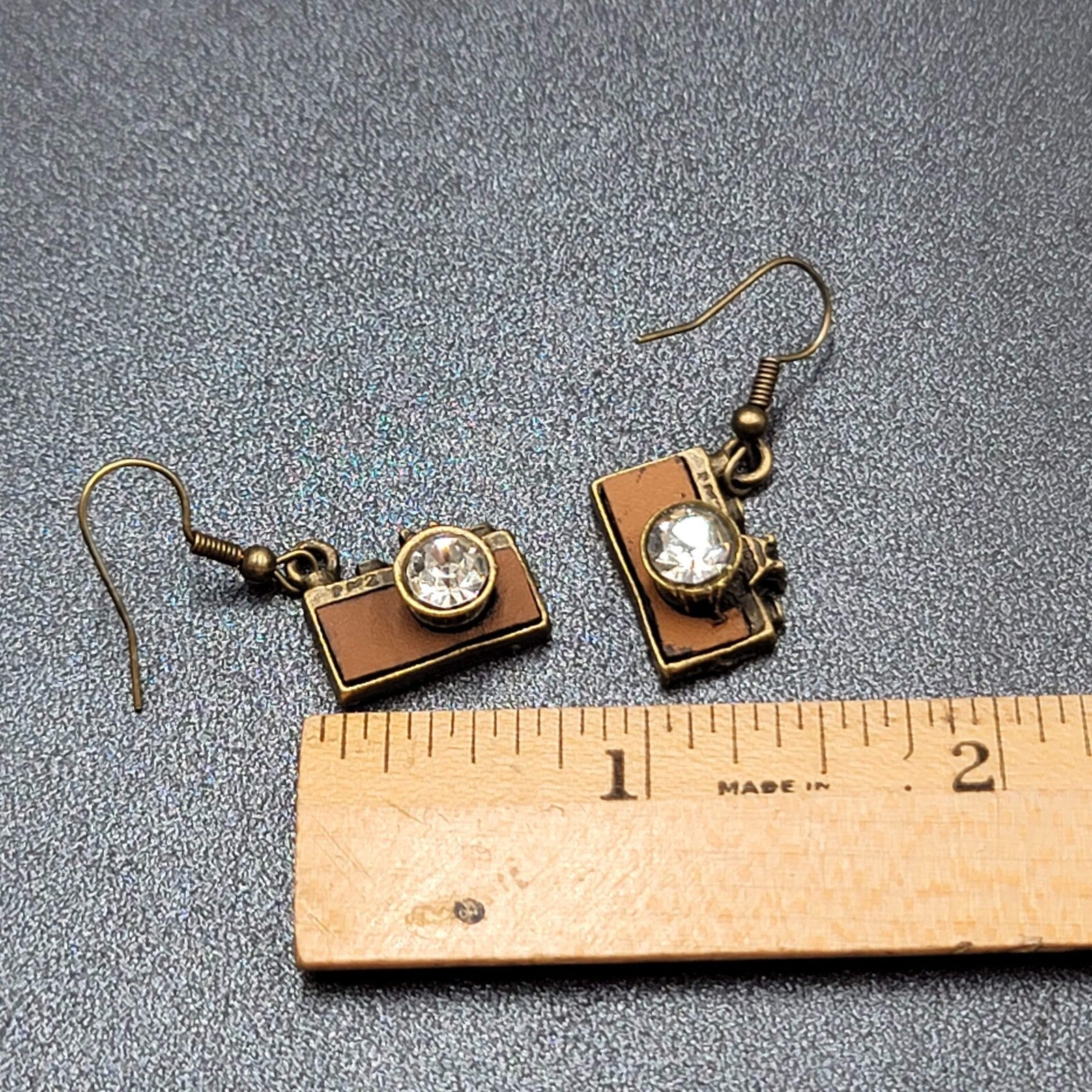 New Rhinestone Camera Pierced Earrings Bronze tone Dangle 3/4"