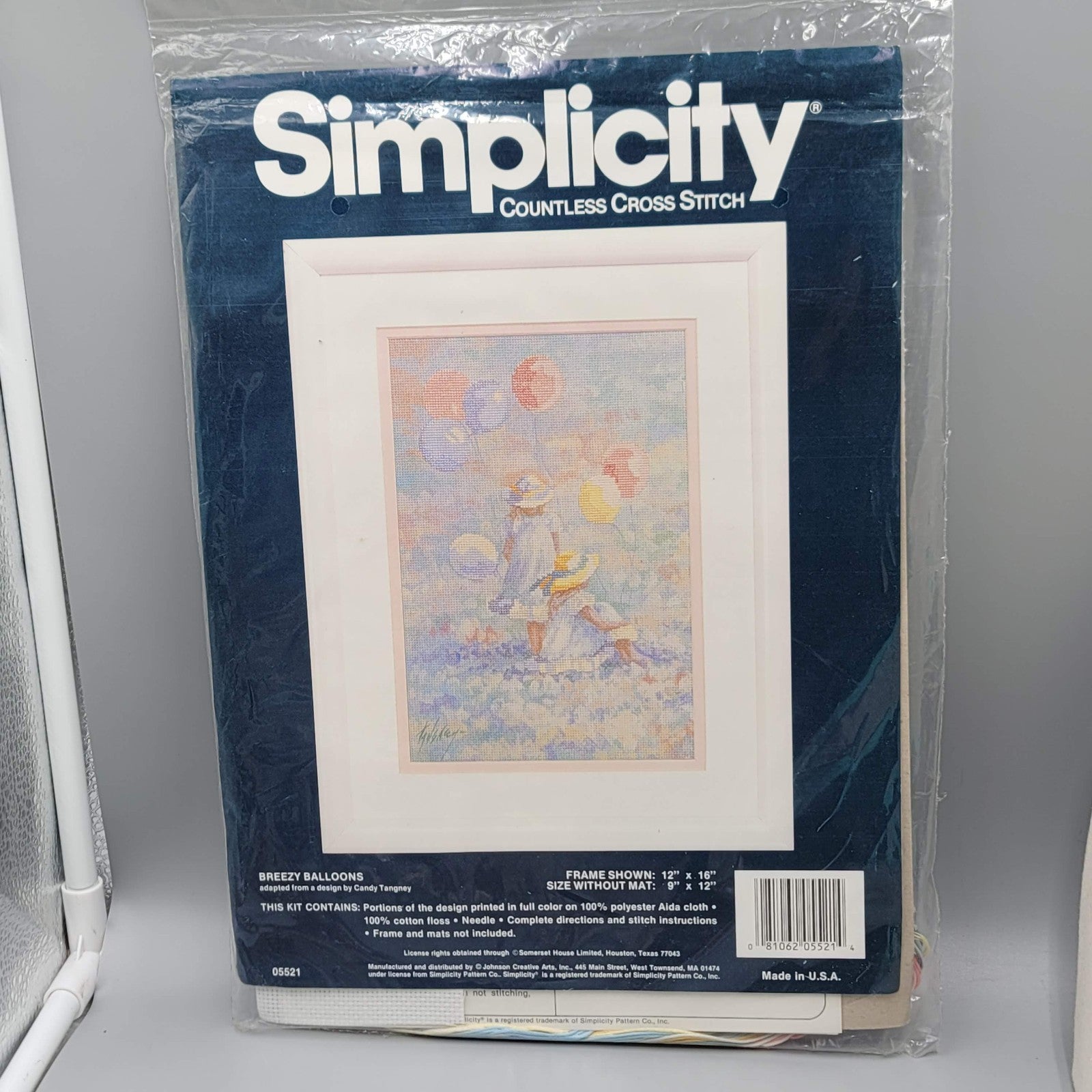 Simplicity Breezy Balloons 05521 Counted Cross Stitch Kit 9x12" Candy Tangney