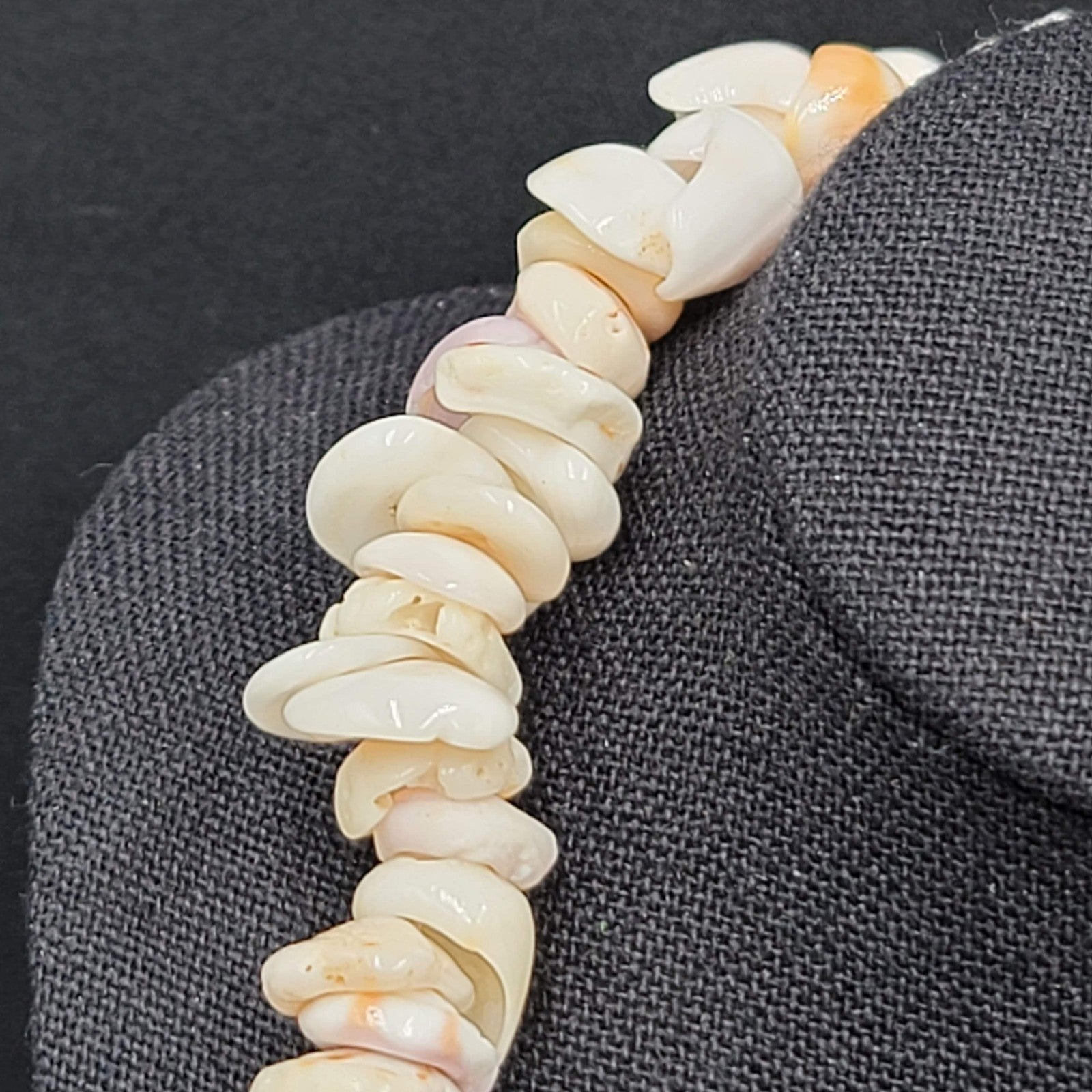 Vintage Choker Shell Necklace Multicolor Estate Costume Jewelry 16"