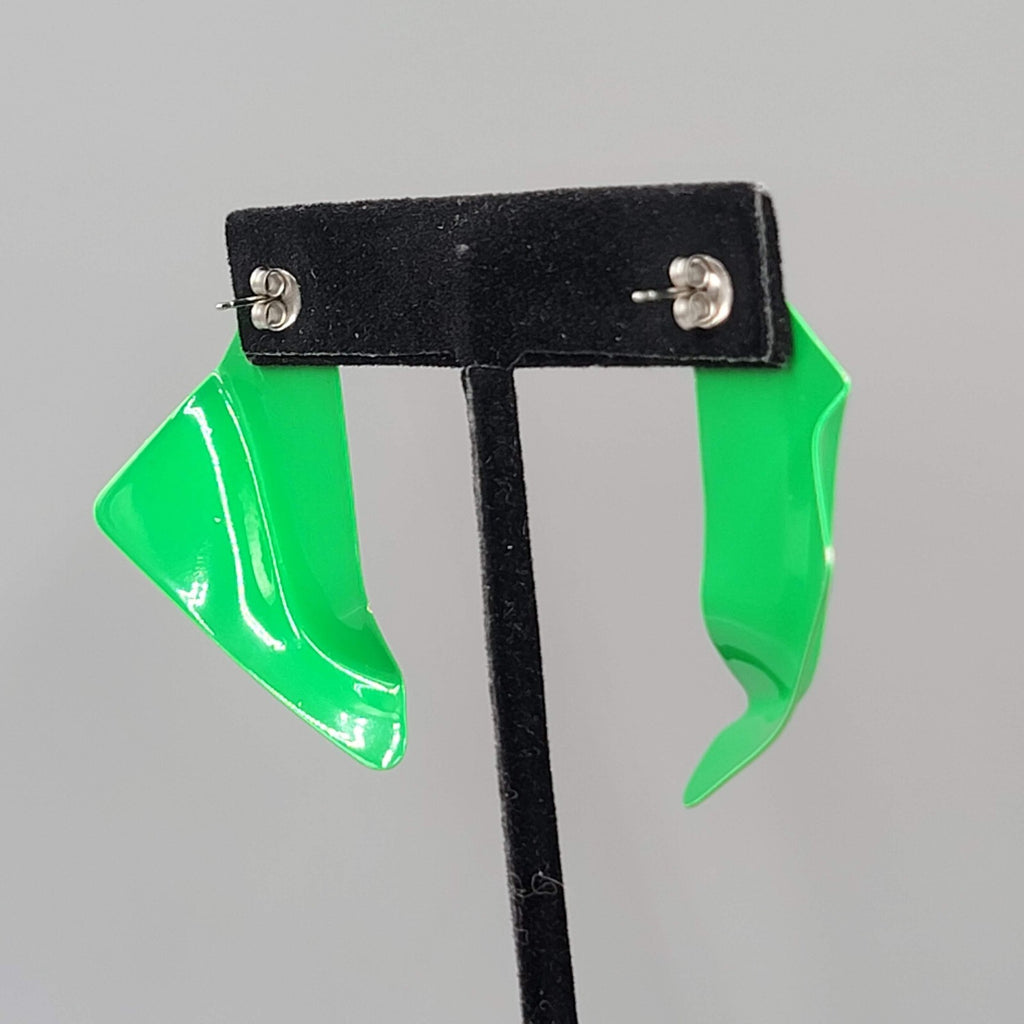 Vintage Green Enamel Statement Drop Pierced Earrings 80s 1 7/8"