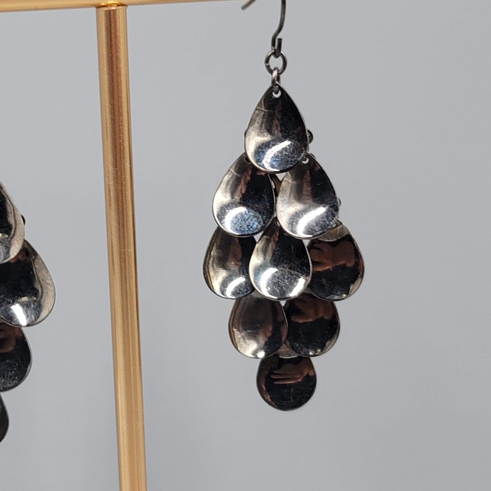 Black Metal Chandelier Pierced Earrings Dangle Statement 2 in