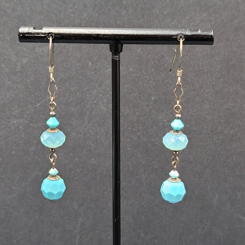 Pierced Earrings Silver tone Blue Faceted Acrylic Beads Dangle 1 5/8"